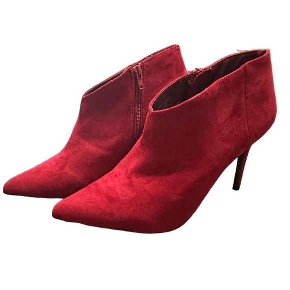 Get out!!!! Journee Collection did it again!  This is a staple heel !!​ - Picture 4 of 10